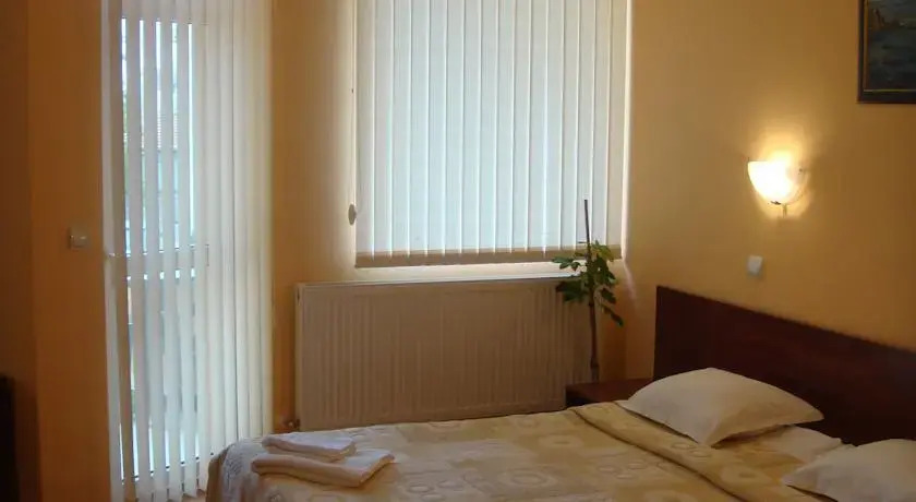 Lilia Guest Rooms