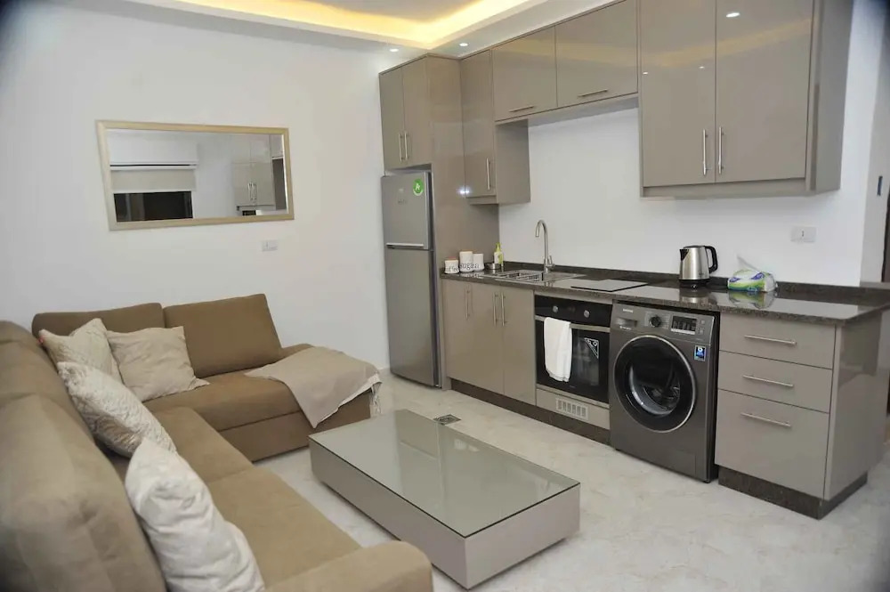 Amazing one Bedroom Apartment in Amman,elwebdah 6
