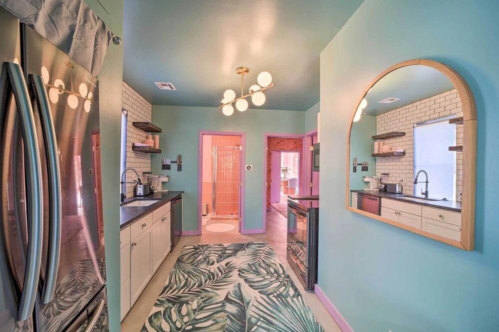 Unique, Themed Tulsa Escape ~ 2 Mi to Downtown!