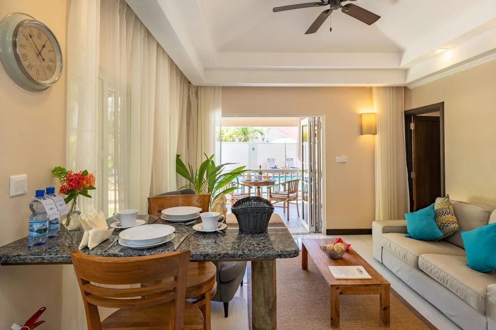 Felicie Cottage & Residence