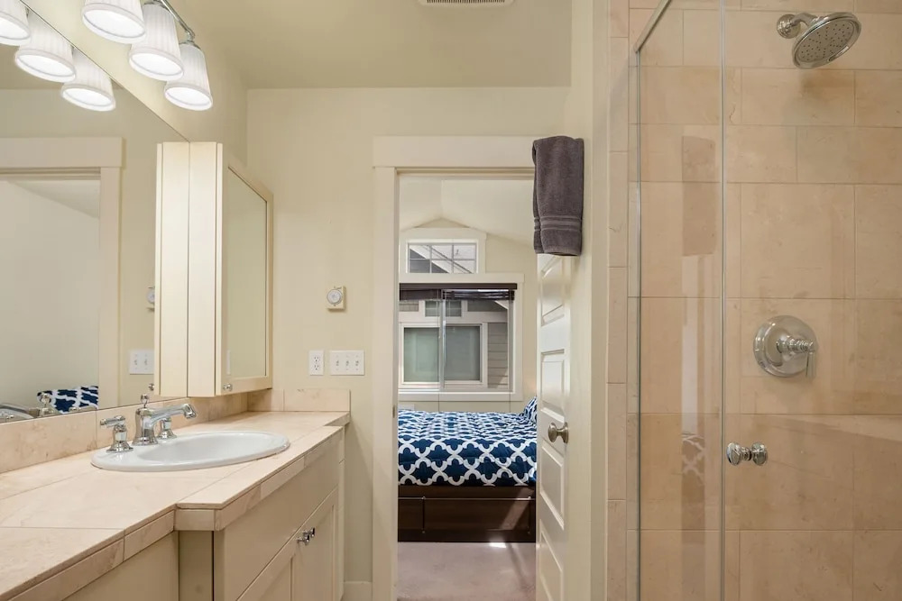 Seattle Vacation Home: The Parsonage