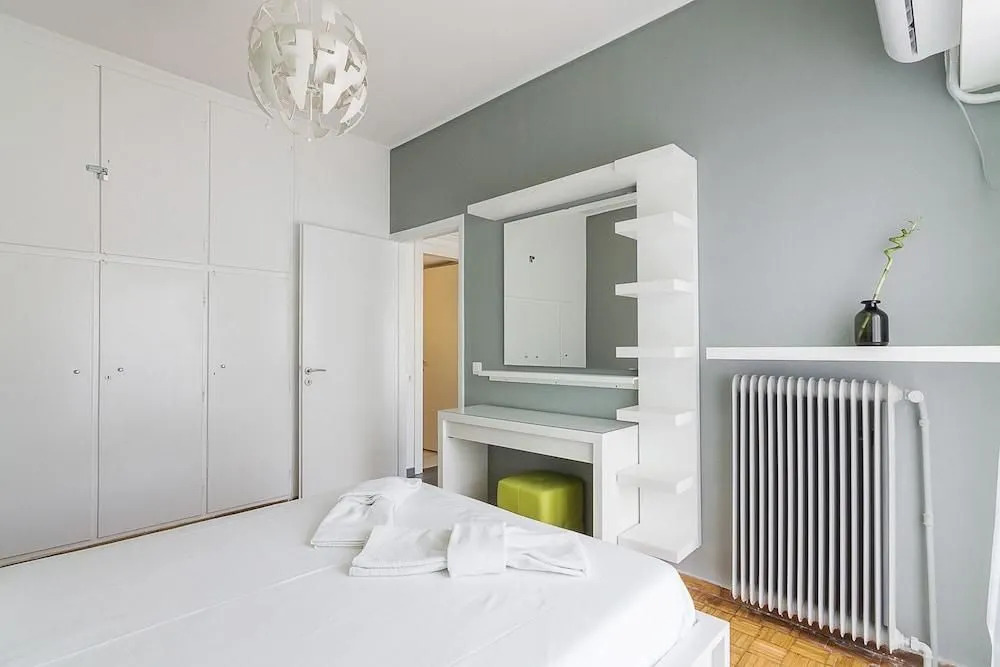 Brand new Stylish 2 bedroom apartment