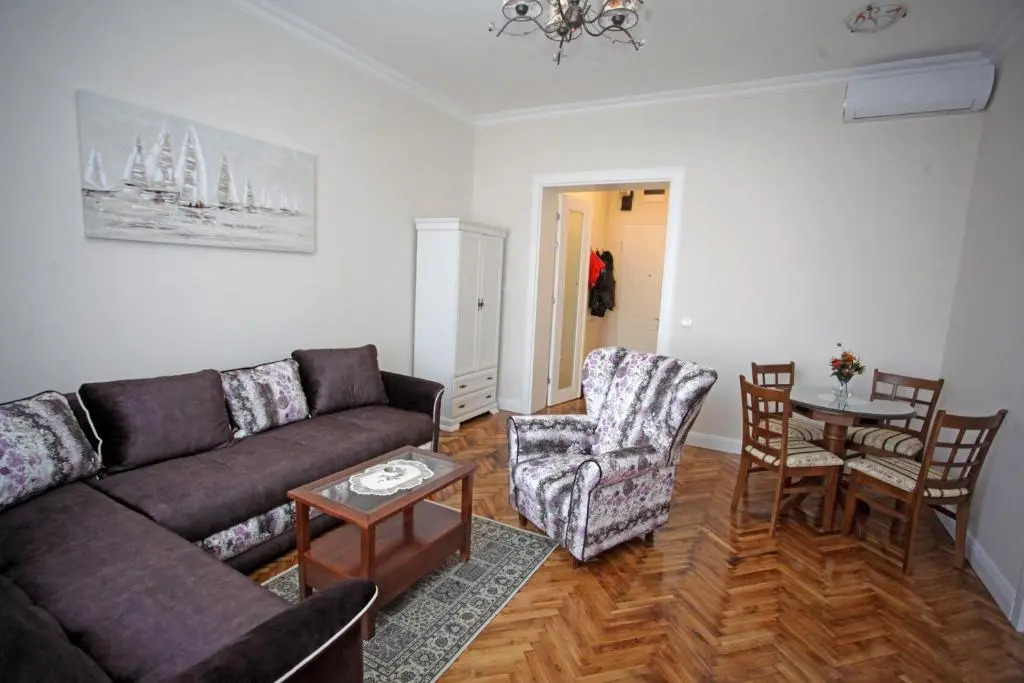 City Center Belgrade Queen Apartment Skadarlija