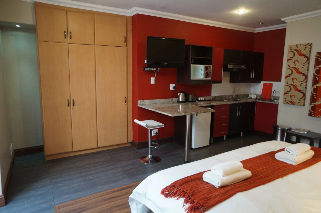 314 on Clark Guest House