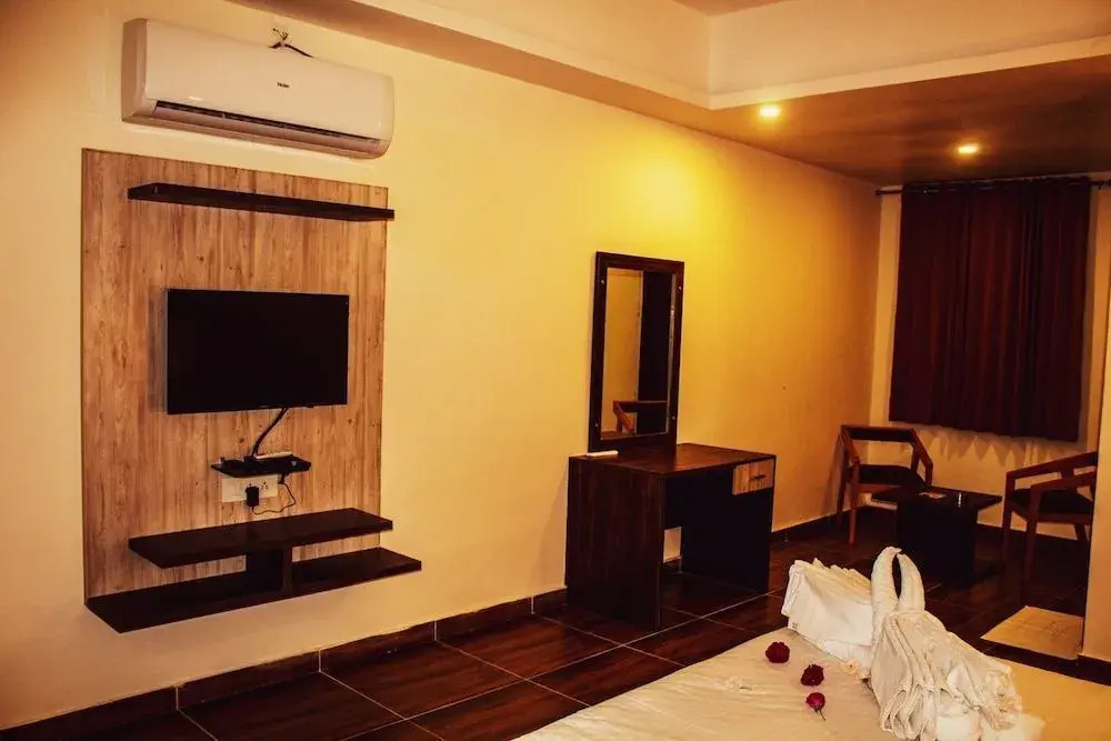 Hotel Charan Kamal