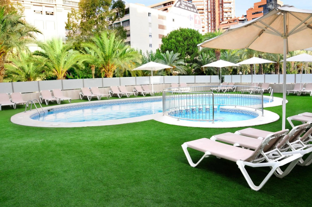 Garay Apartments