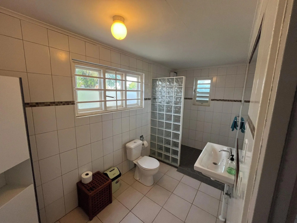 The Dive Hut - Boutique Apartments