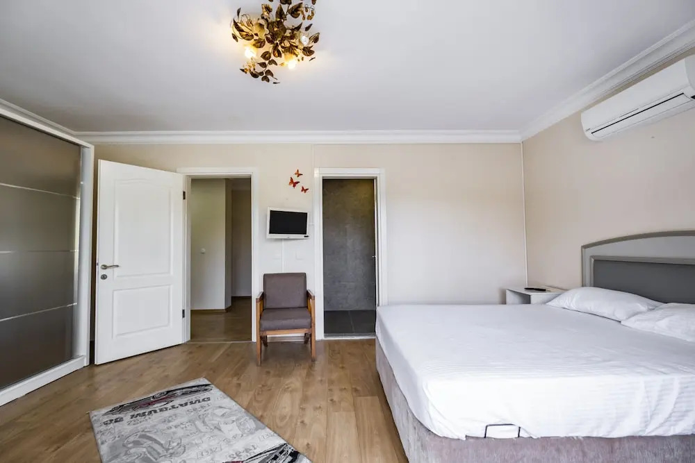 Jash Bedrooms