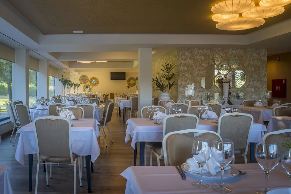 Terrace Serra Hotel