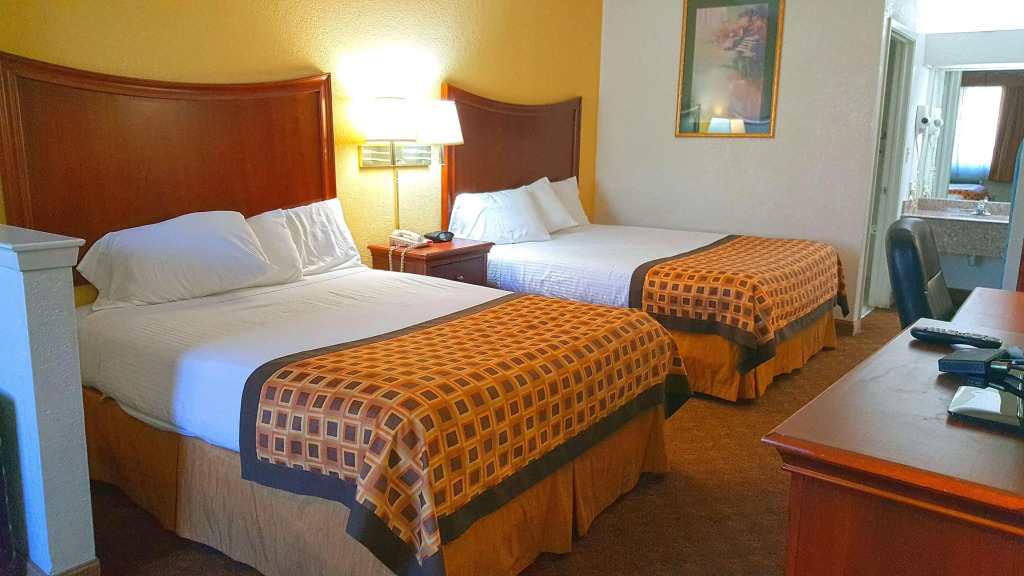 Americas Best Value Inn & Suites Fort Worth South
