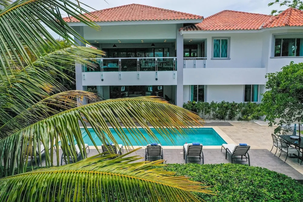 Exclusive Punta Cana Resort and Club Villa - With Pool Games Chef Maid