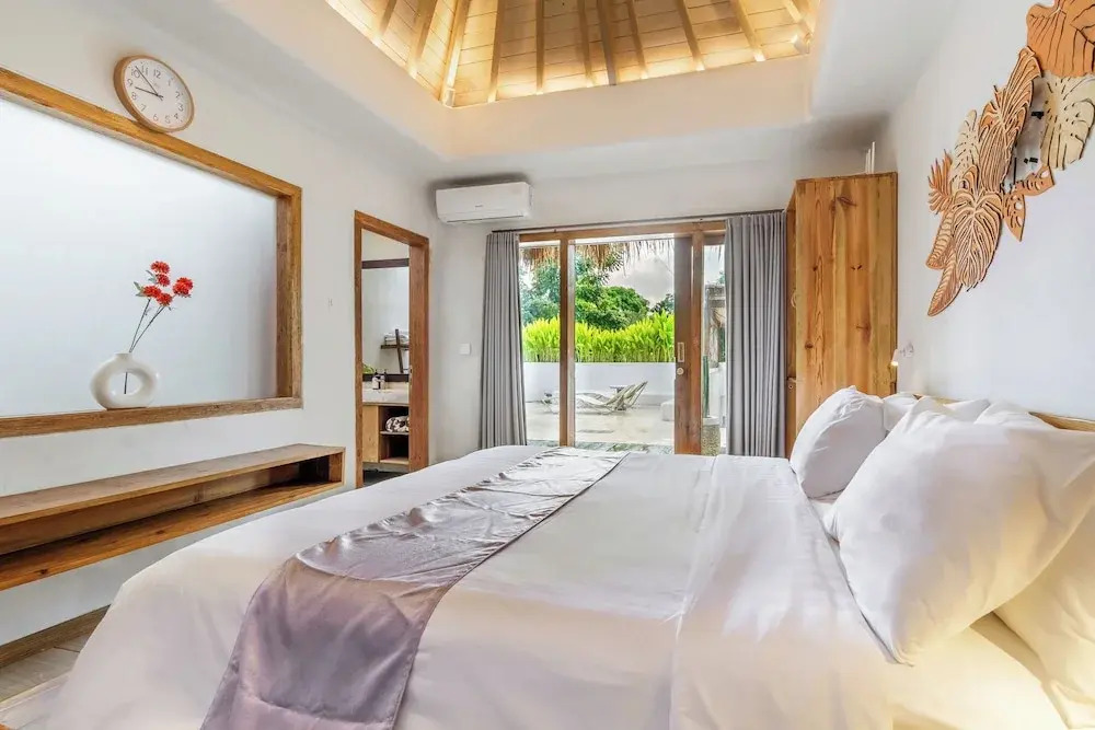 Peaceful Luxe Villa near Beach in Pecatu