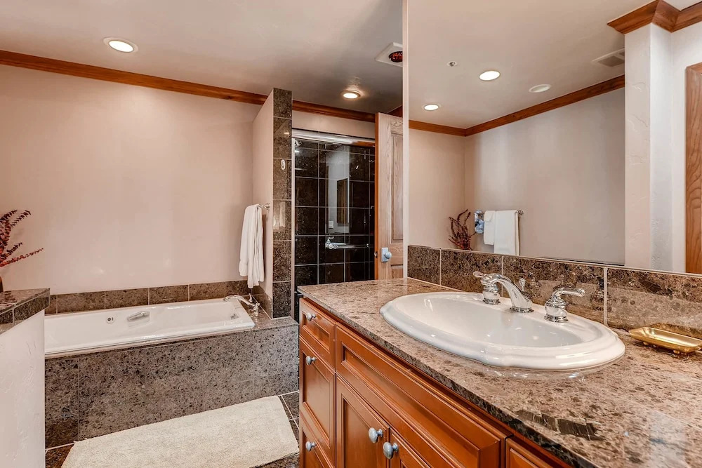 Centennial 2 Bedroom Condo Unit no. 23