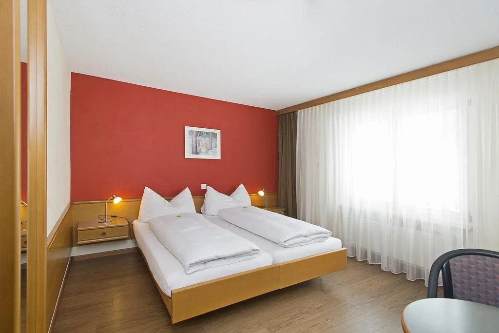 Hotel Sportcenter Fünf Dörfer AG