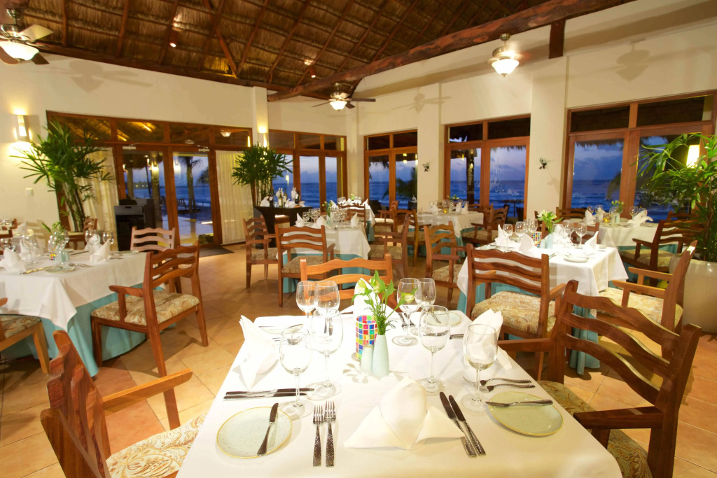Отель Akumal Bay Beach and Wellness Resort