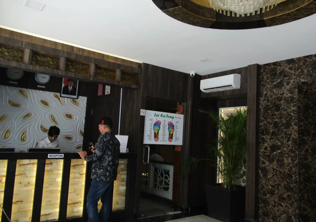 RedDoorz Plus at Paragon Nagoya Hotel Batam