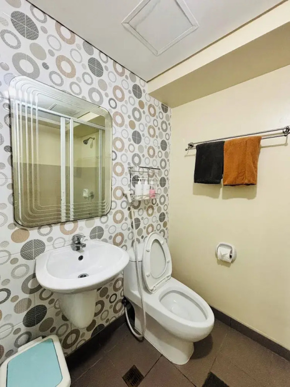 Charming Iloilo City Condo for Rent - Entire House