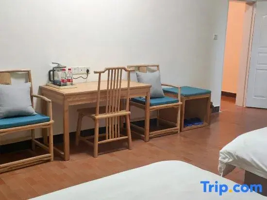 Wuchuan Haishang Renjia Apartment