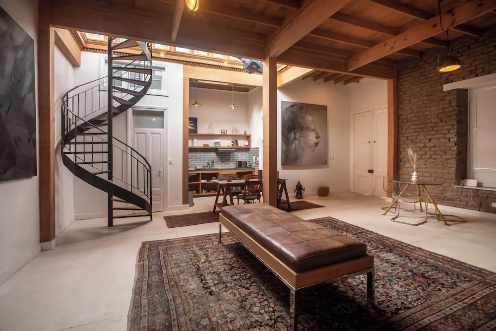 Great Villa in Barranco by Wynwood House
