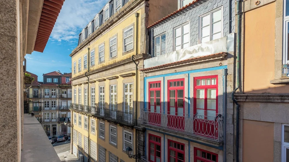 Ando Living - São Miguel House