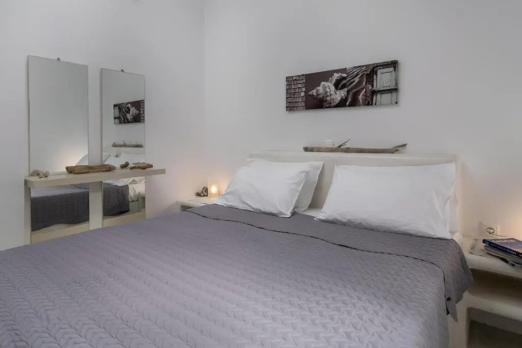 White Villa Milos