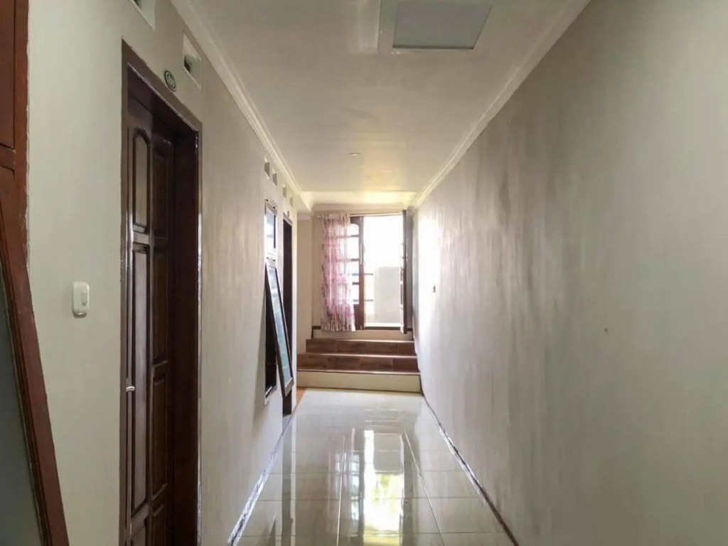 RedDoorz Syariah near Batu Night Spectacular 2