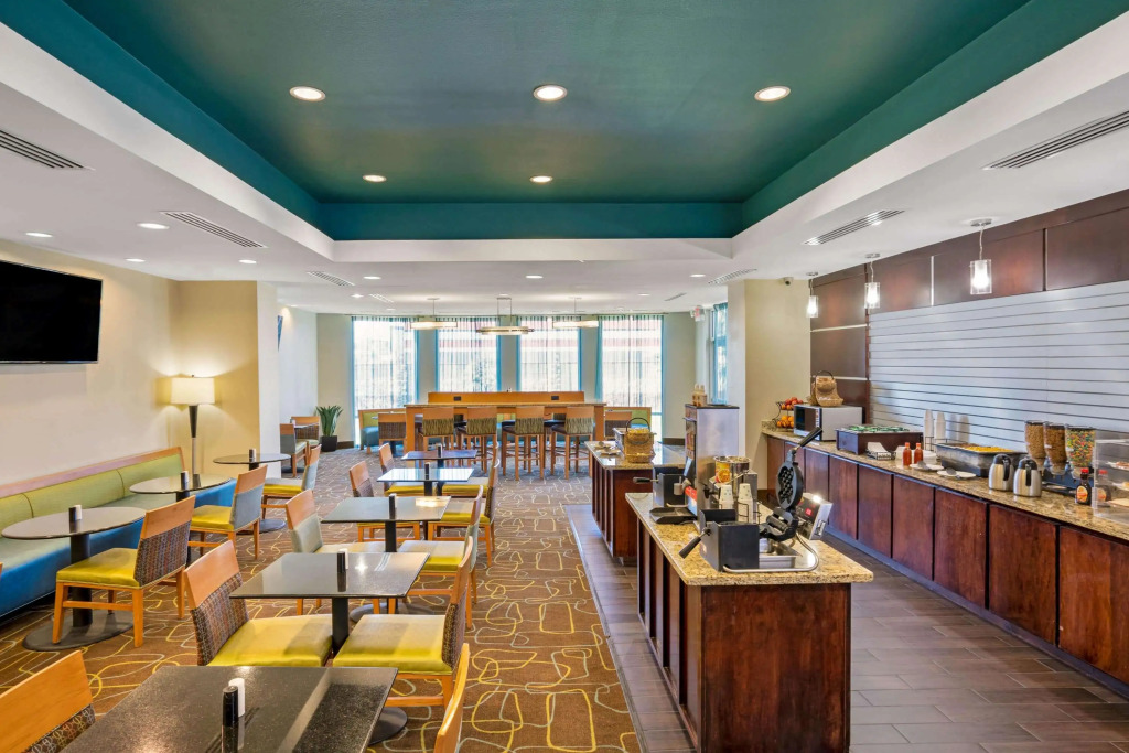 La Quinta by Wyndham Houston Willowbrook