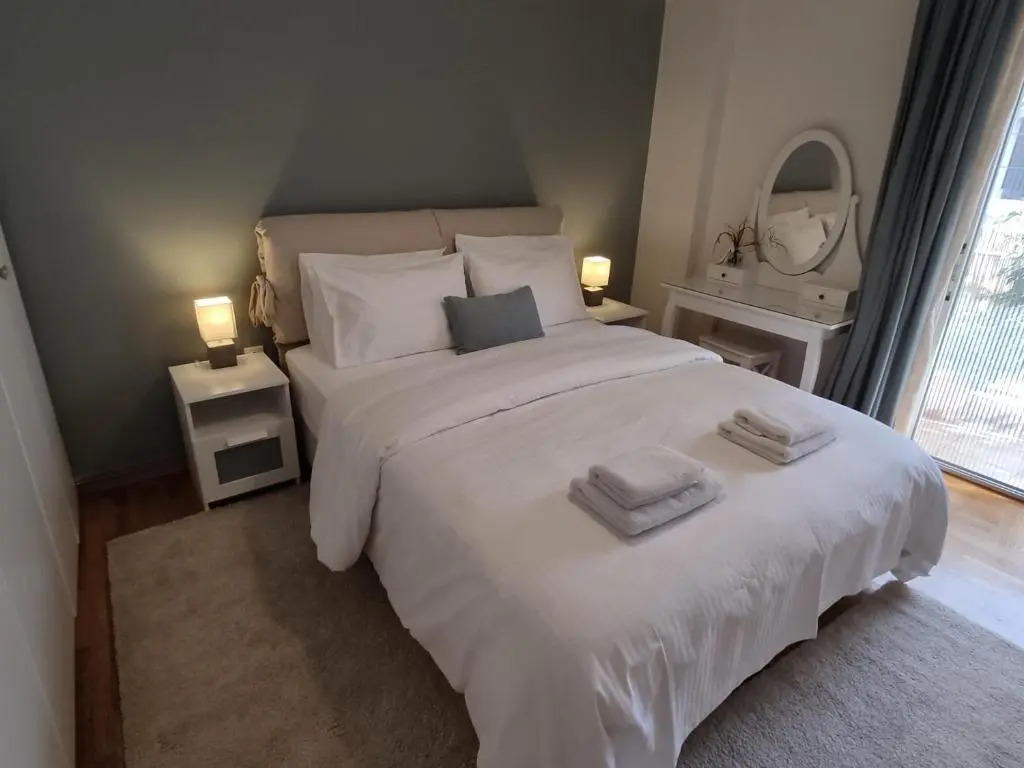 Central & Comfortable, 70m² Apt in Neos Kosmos