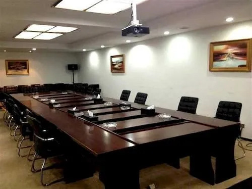 Jinsu Business Hotel