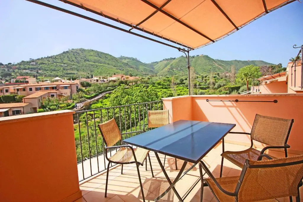 Sun House con Piscina by Wonderful Italy