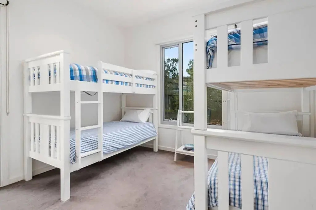 Aireys Coastal Beach House Luxury with Ocean Views