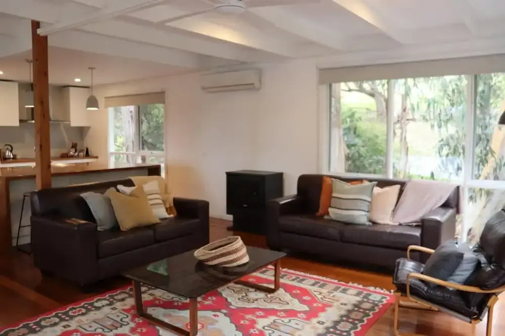 Whispering Gums Lorne Ocean Views Pet Friendly EV Charger