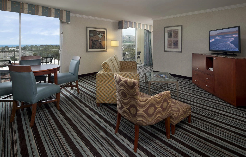 Crowne Plaza Ventura Beach by IHG
