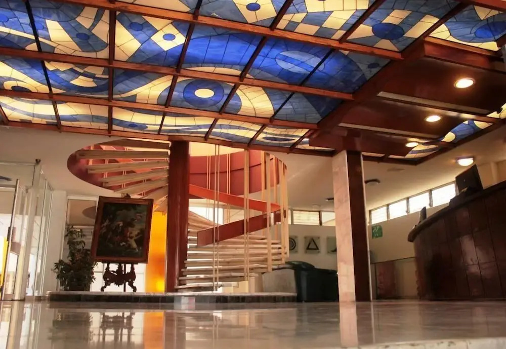 Hotel Mary Celaya