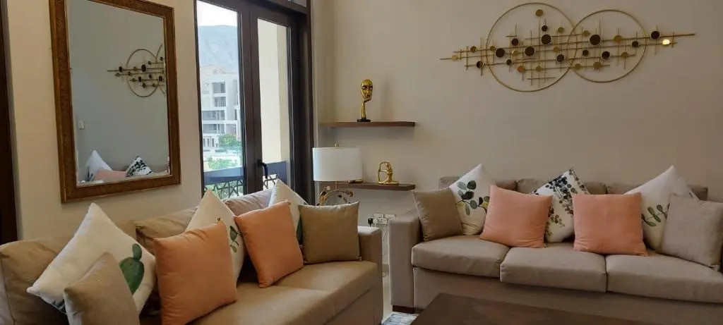 ONE Elegant Apartment in Muscat Bay 02