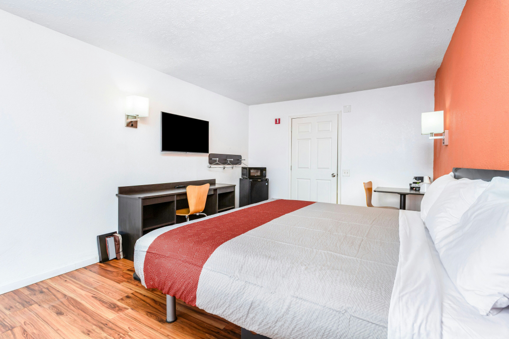 Relax Inn by OYO Columbus OH I 70