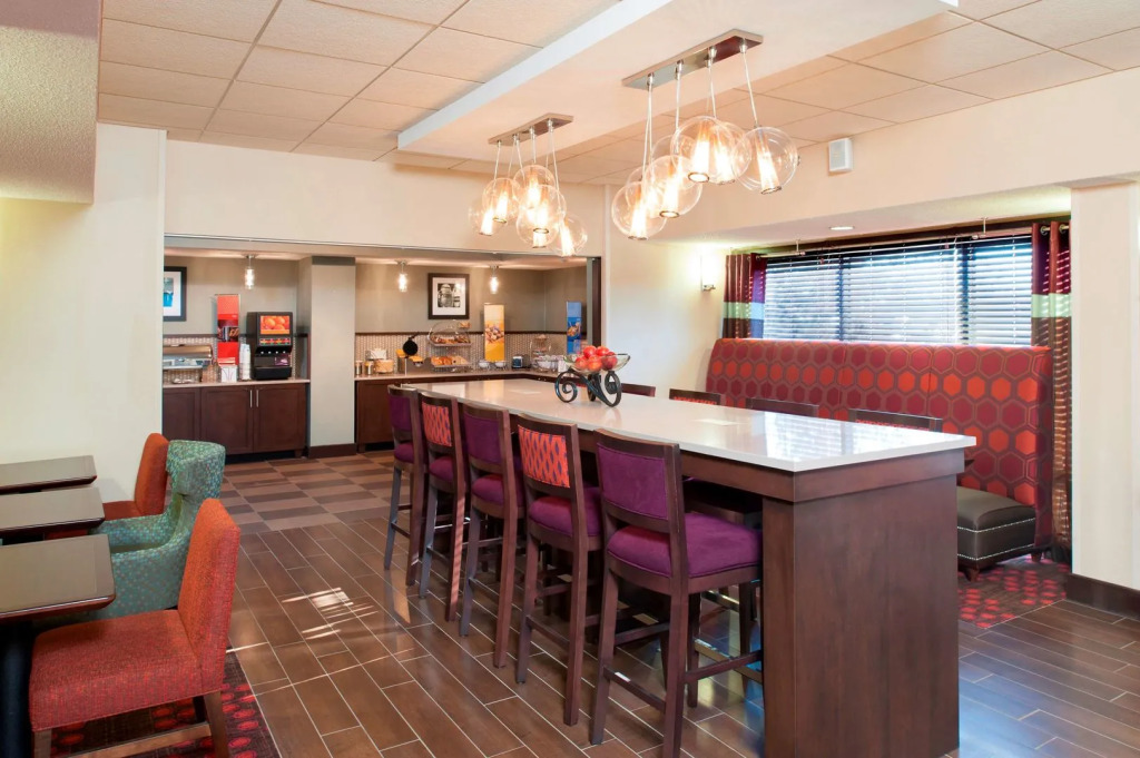 Spark By Hilton Stevensville