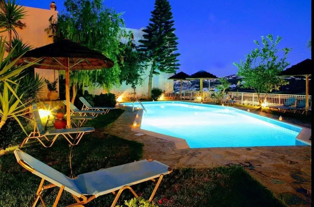 Aquarius Apartments by Checkin