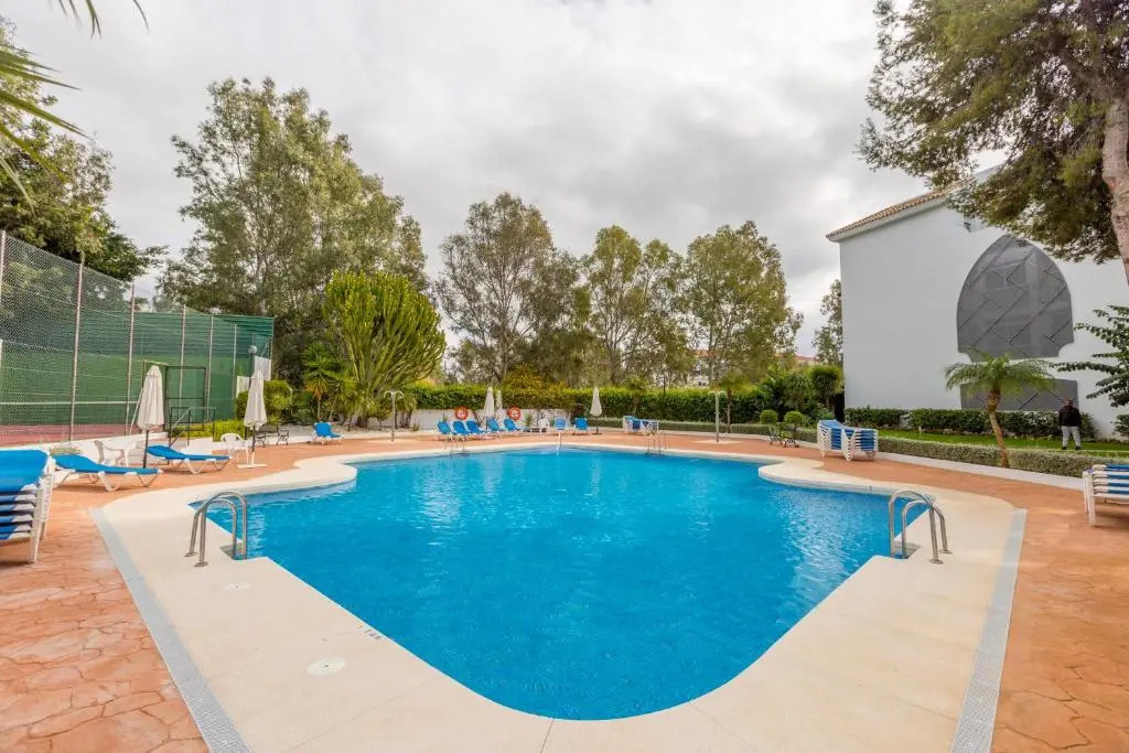 4 Bedroom apartment in Puerto Banus 150 meters from the beach
