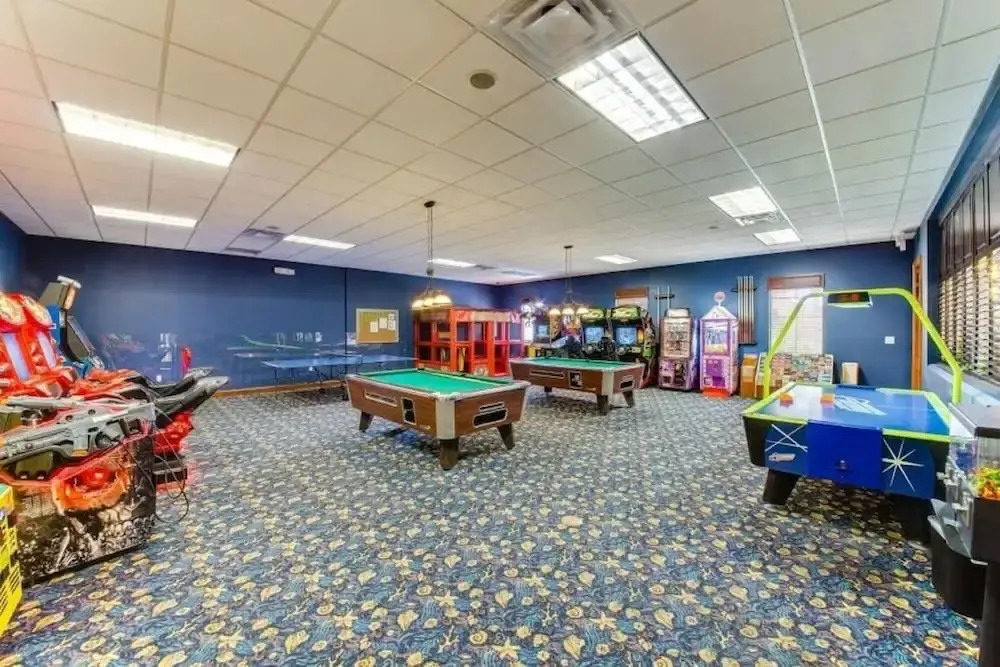 8953 Beautiful House With Pool