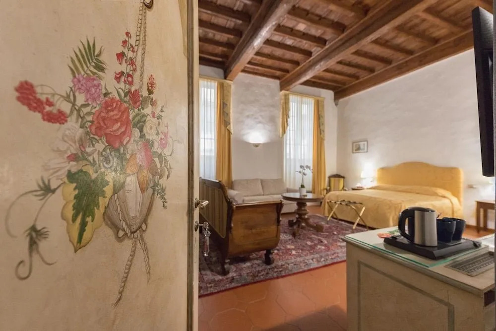 Numa Florence Palazzo Haggis