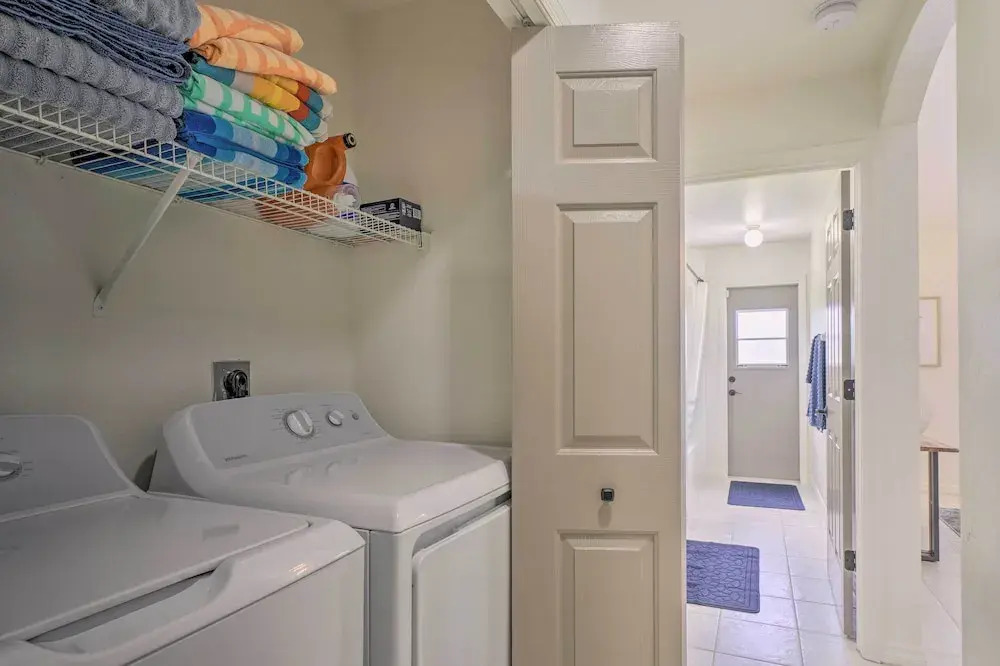 Private Pool: Beachy Cape Coral Getaway!