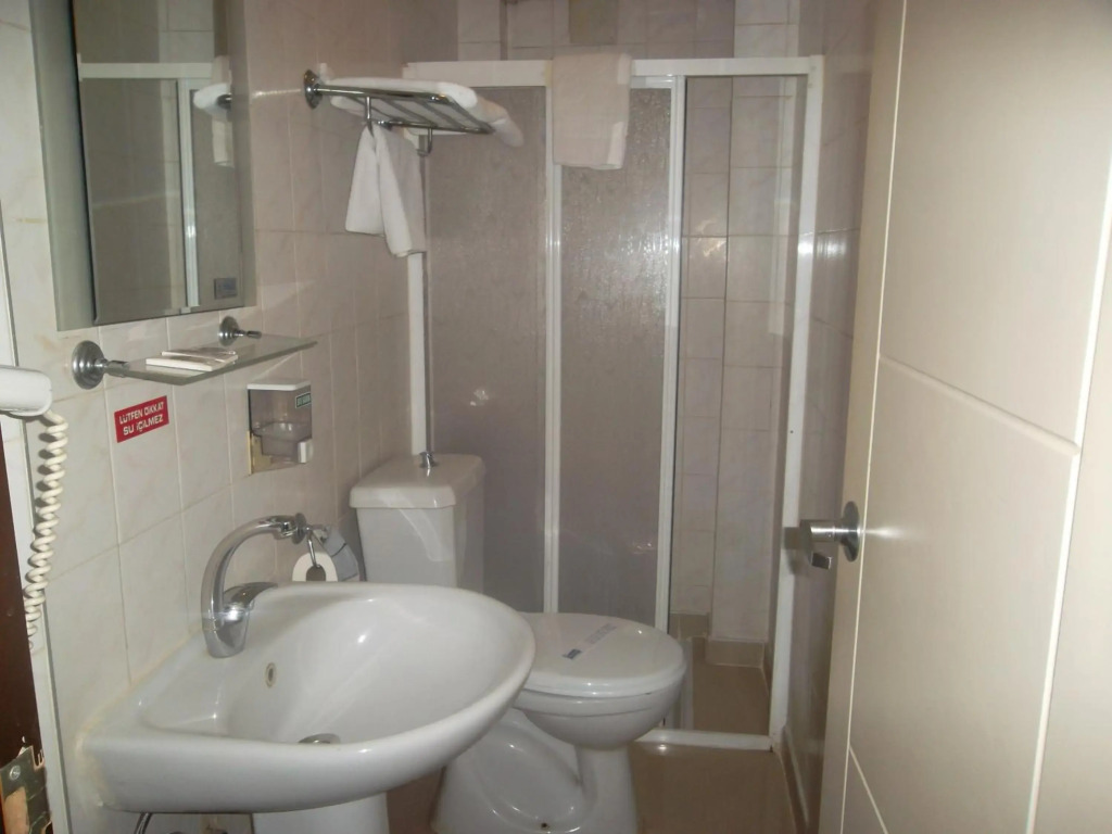 Kucuk Velic Hotel