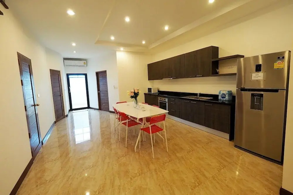 AP West 5 - Pool Villa in Kamala - Great Value