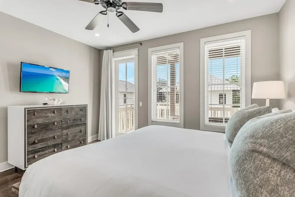 Rolling Dunes - 92 N Winston Lane