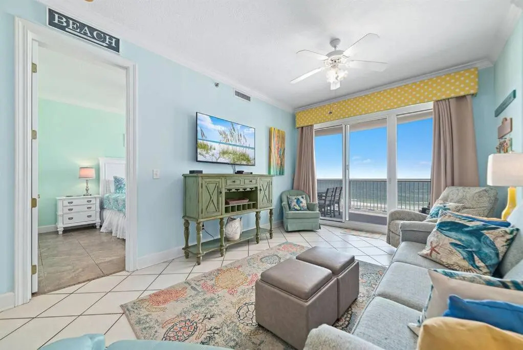 Island Royale 403 ~ Beachfront 2bd/2ba ~ In the Heart of Gulf Shores!