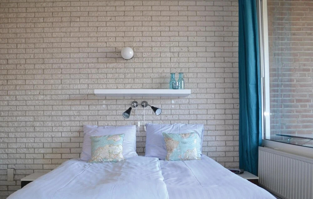 Beautiful Apartment in Bruinisse With 2 Bedrooms, Wifi and Indoor Swimming Pool