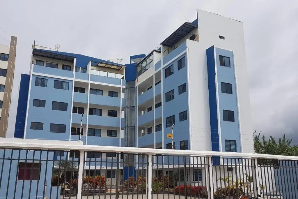 Departamento en Tonsupa con yacuzzi privado