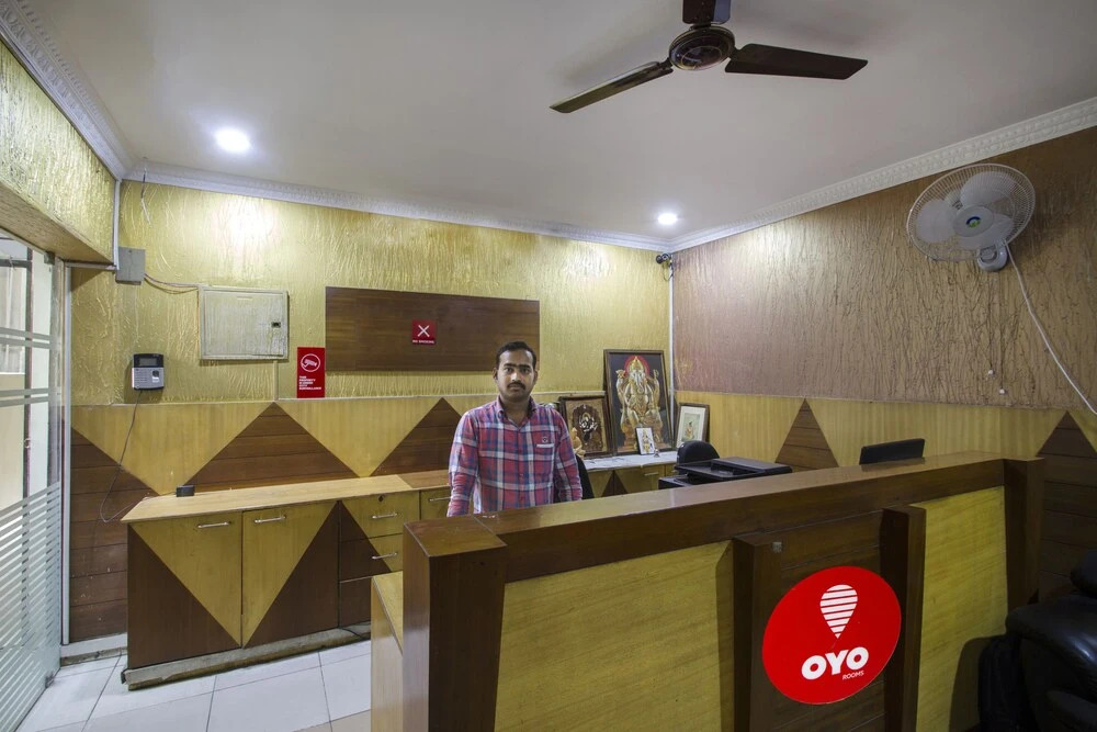 OYO 7707 Corpo Suites