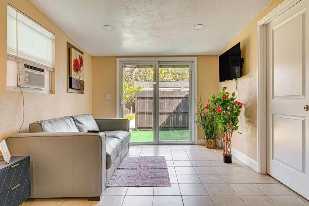 3 Mi to Busch Gardens - Vacation Rental in Tampa